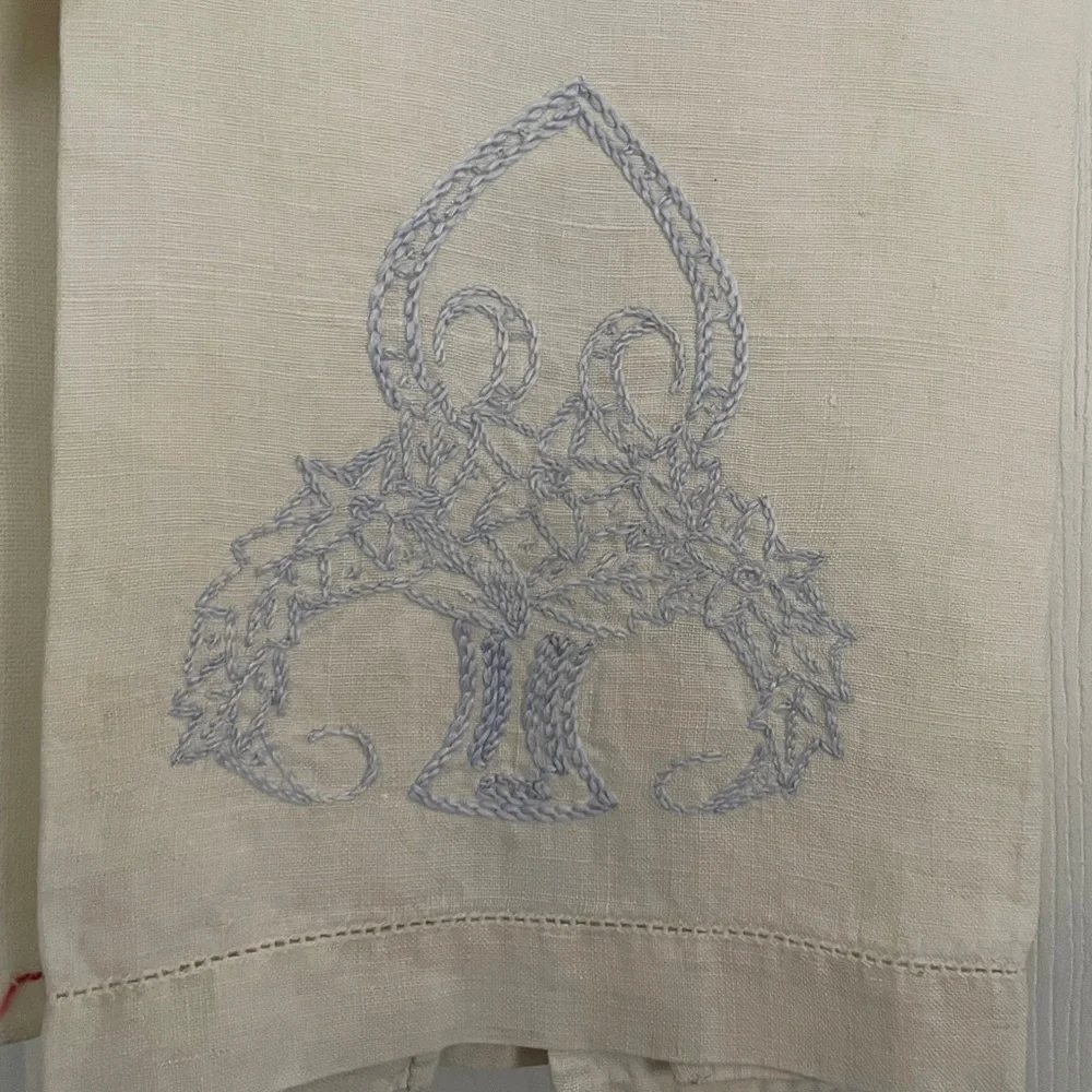 VTG Embroidered and Appliqué Vintage Hand Towels